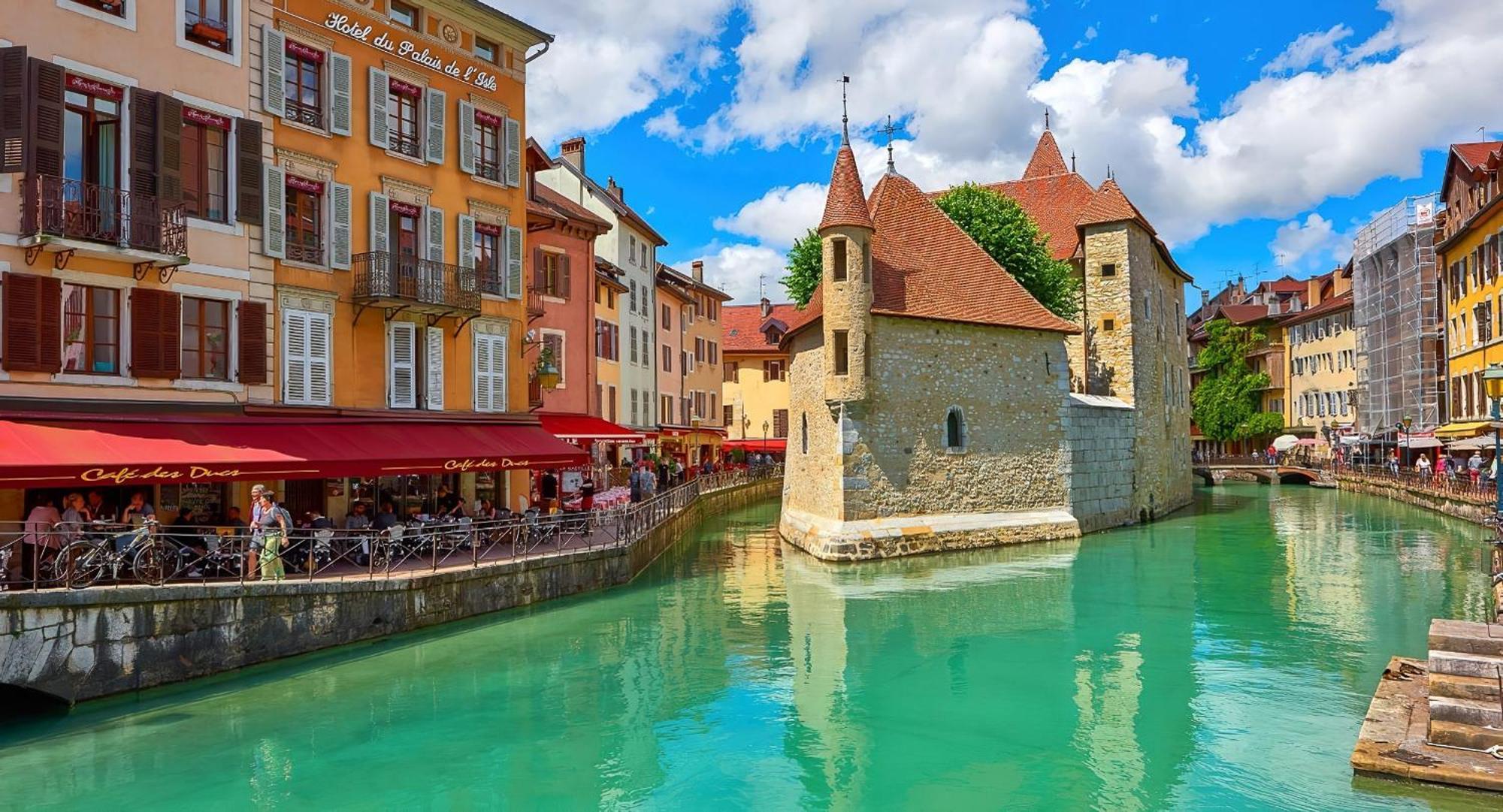 Le Bleu Du Lac 3 Etoiles - Secteur Recherche, Calme & Familiale, A 300M Du Lac & De La Vieille Ville, Garage Prive Annecy Ngoại thất bức ảnh
